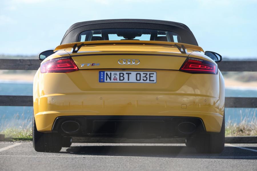  Audi TT RS Roadster (8S) 2017 года  (AU) (фото 10 из 40)